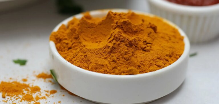 Користь куркуми для здоров’я: властивості спеції 