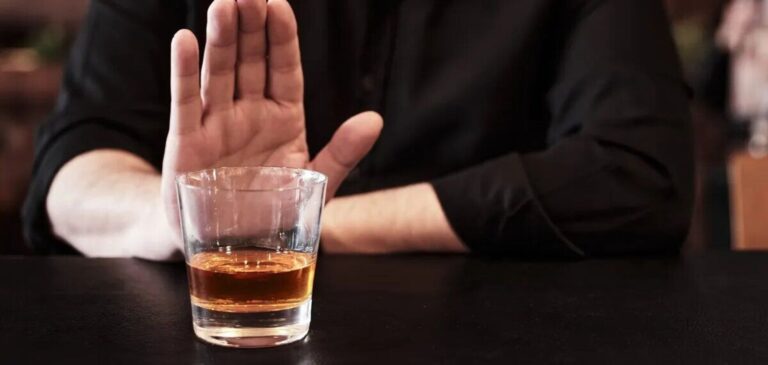 13 напоїв, що можуть скоротити тривалість вашого життя