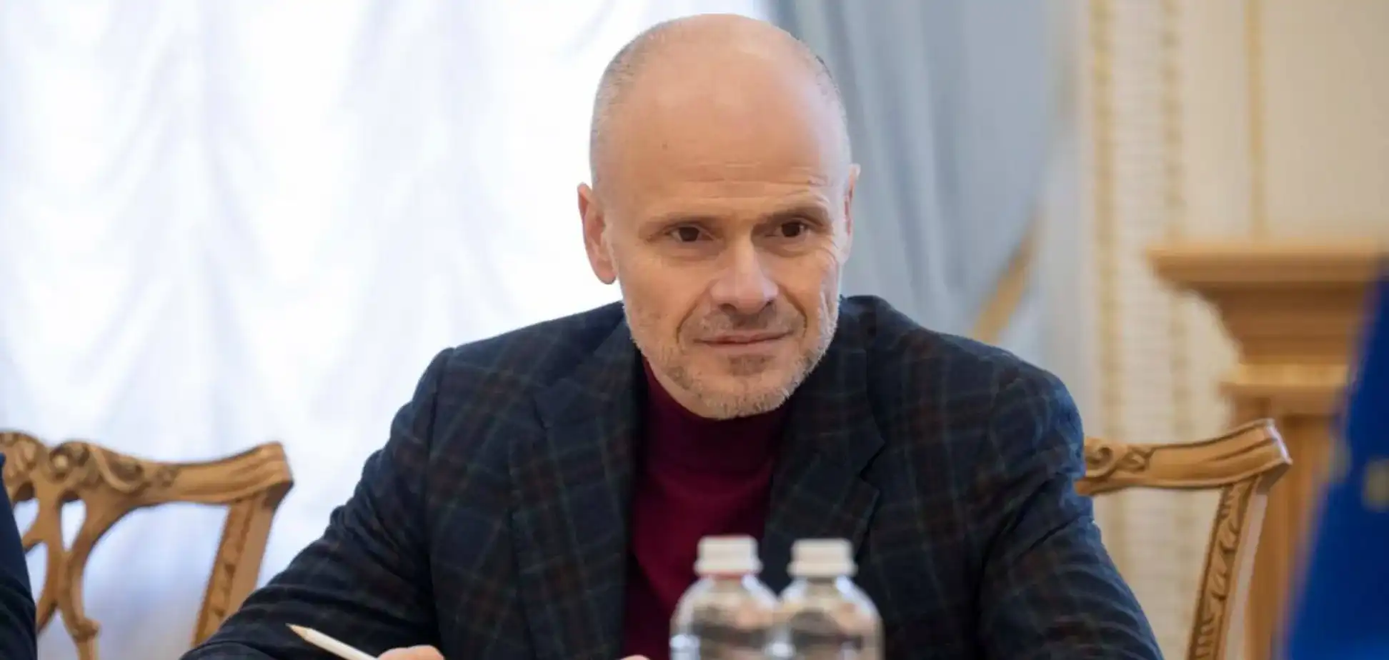 В Україні посилять відповідальність за фальсифікацію довідок про вакцинацію: Радуцький розкрив деталі