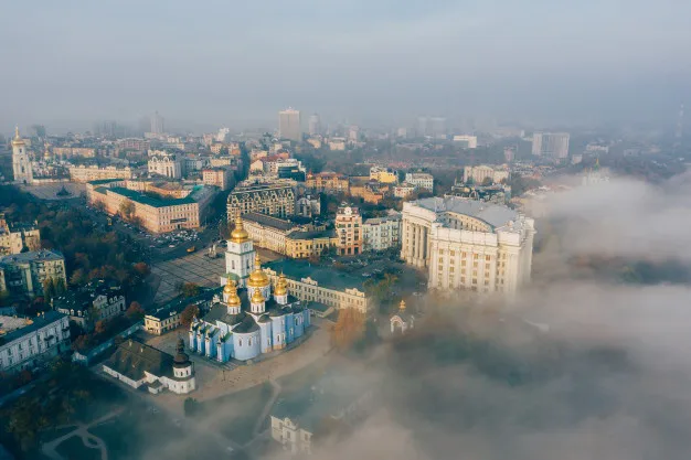 Київ дихає важко: фіксується погіршення якості повітря