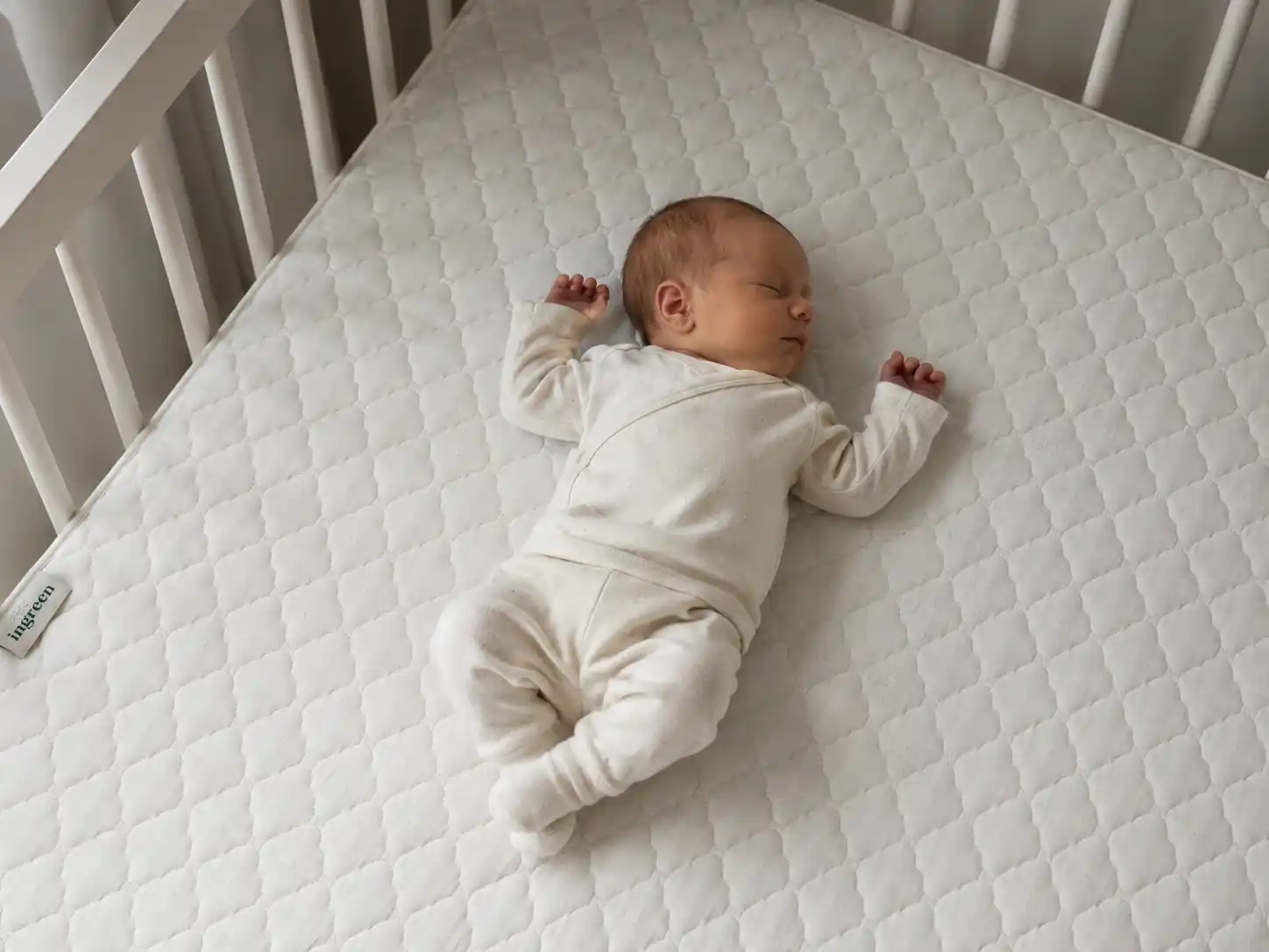 Що приховує дитячий матрац? Поролон, Memory Foam чи натуральні матеріали — що обрати батькам